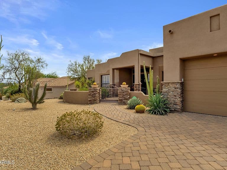 15625 E GREYSTONE Drive photo 5
