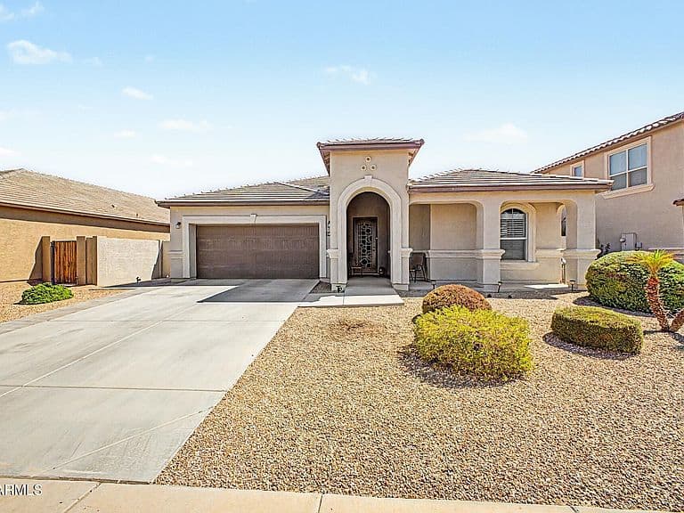 18343 N CRESTVIEW Lane photo 2