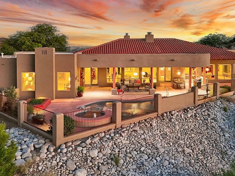 4307 N Sabino Mountain Dr photo 2