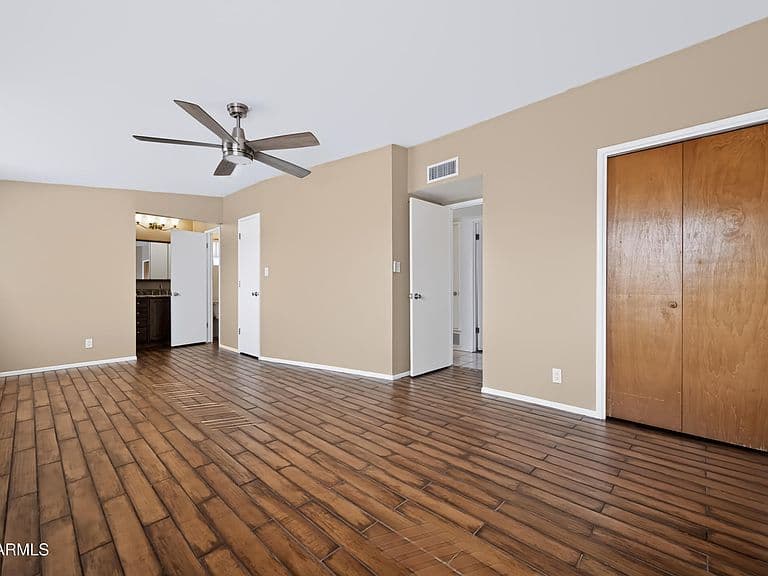 1632 ANDREA Drive photo 4