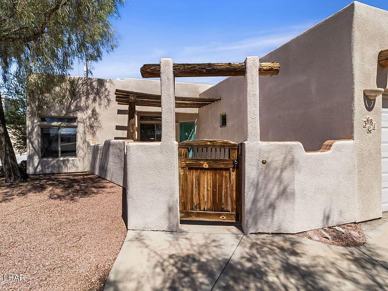 3681 Oro Grande Blvd photo 4