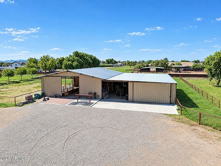 39762 N CREEKSIDE Road photo 2
