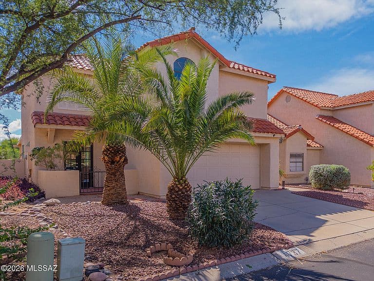 4737 W Lessing Ln photo 3