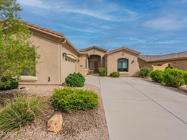 13122 N High Hawk Dr photo 5