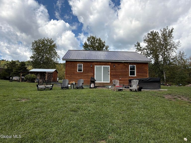 93 Dresden Road photo 3