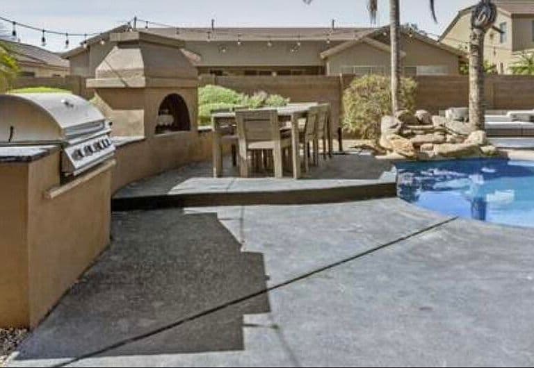 2087 E LIBRA Place photo 2