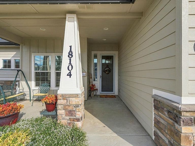 18104 N Treeline Ave photo 4