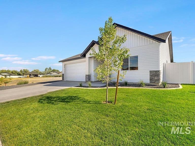 419 Rock Dove Loop photo 3