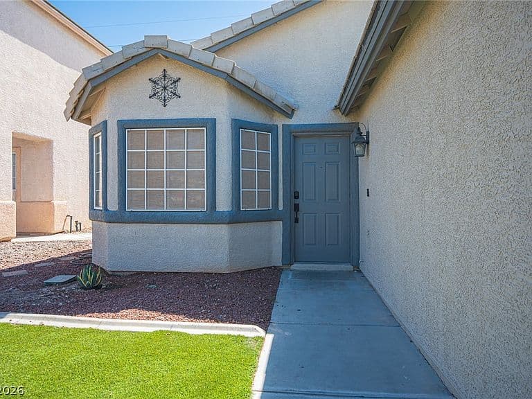 7660 Catalina Harbor St photo 2