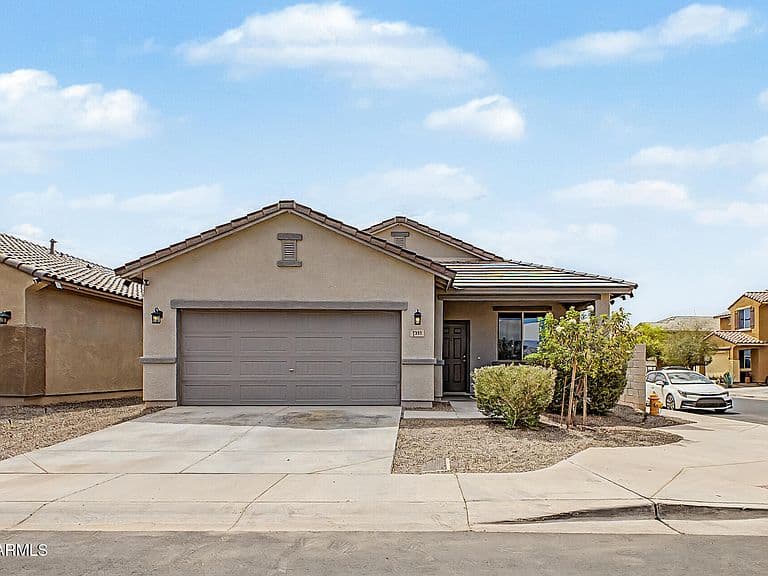 7355 W HUGHES Drive photo 1