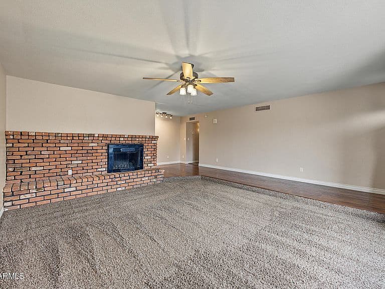 632 N ASHBROOK -- photo 4