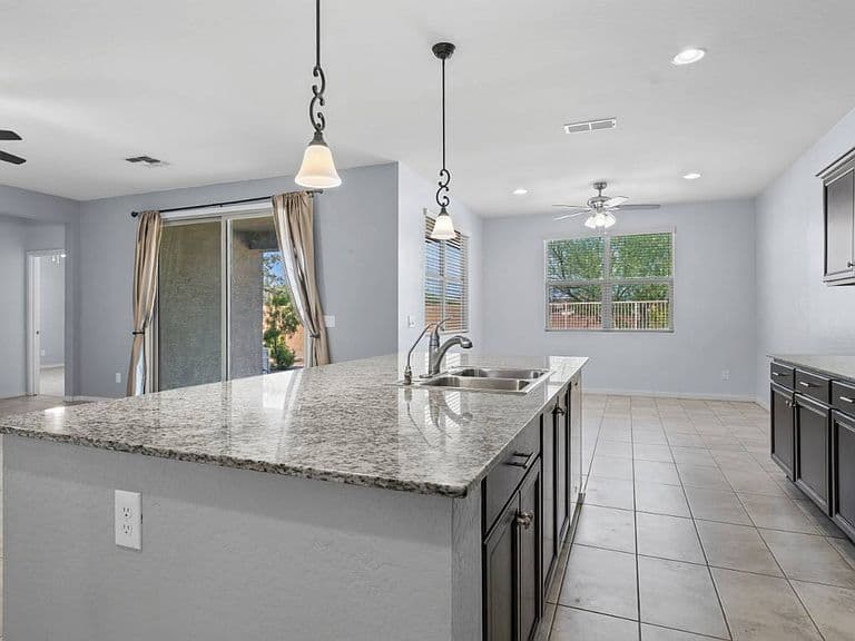 37455 N Glen Echo Rd photo 4