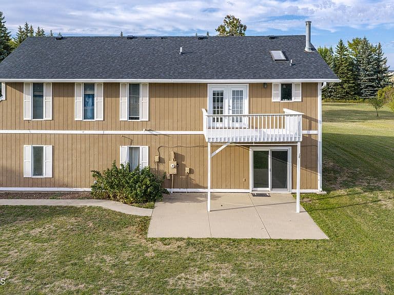 6505 Flickertail Dr photo 2