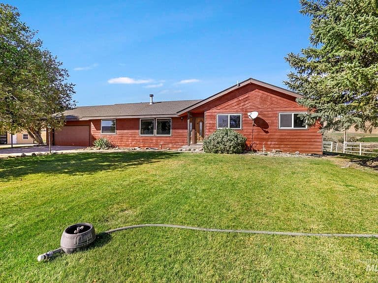 4296 W Arrow Head Dr photo 4
