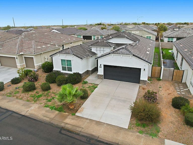 38124 W SANTA BARBARA Avenue photo 1