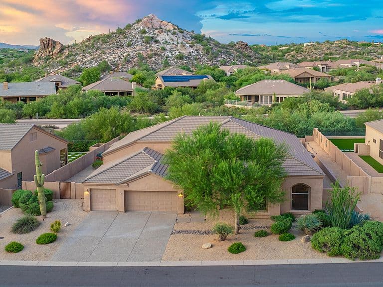 11804 E SAND HILLS Road photo 2
