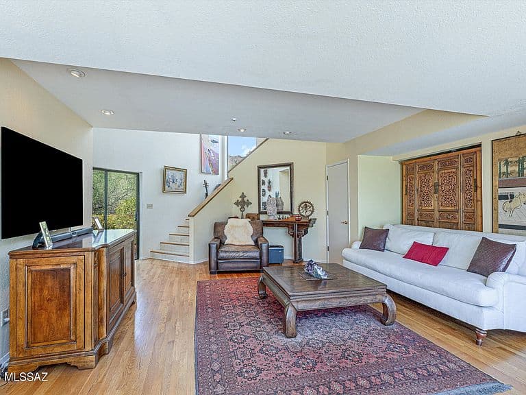 5021 E Camino Alisa photo 3