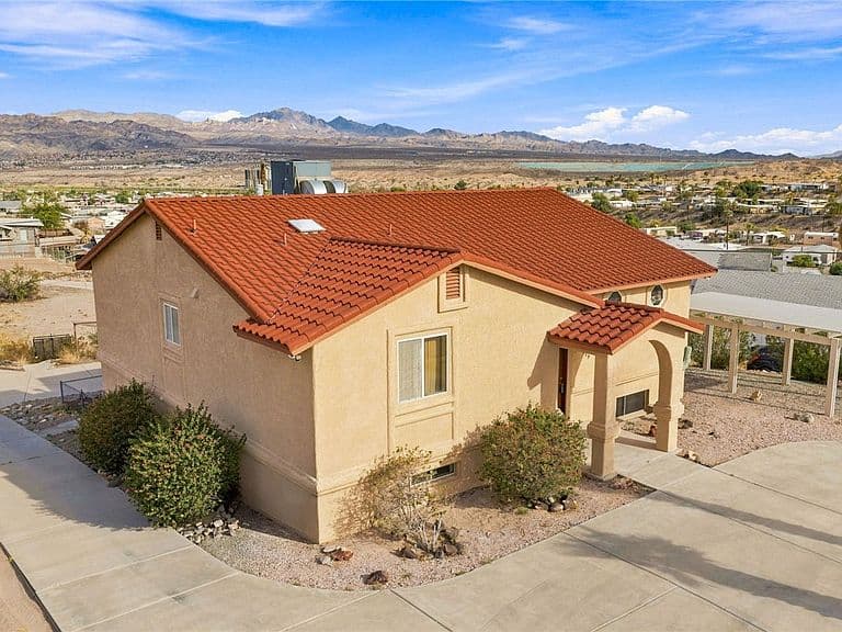1649 Alta Vista Road photo 5
