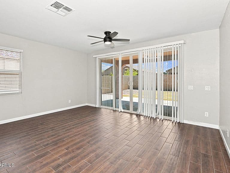 41161 W CURTIS Lane photo 3