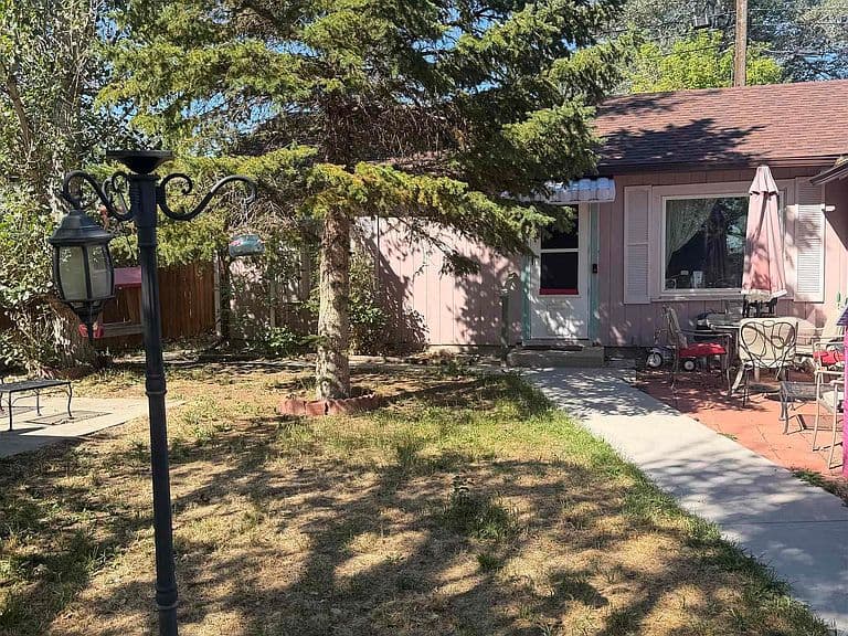1312 Willow St photo 1