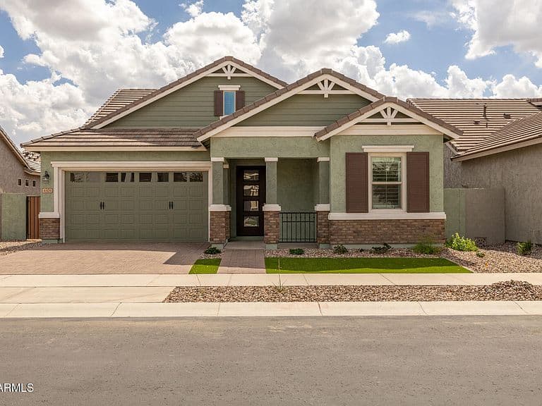 4309 E BETHENA Street photo 1