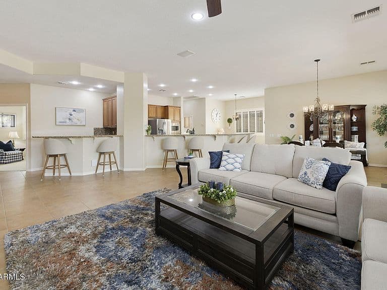 13114 W LOS BANCOS Court photo 2