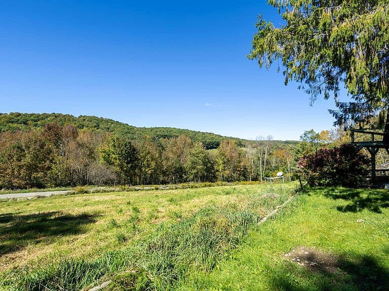 257 Watrous Road photo 3