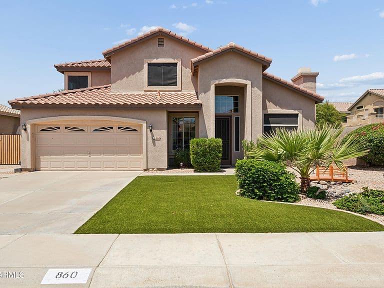 860 N WOODBURNE Drive photo 1