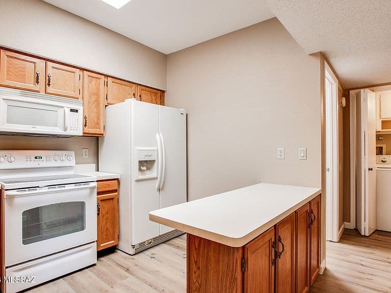 1429 W De Nada photo 3