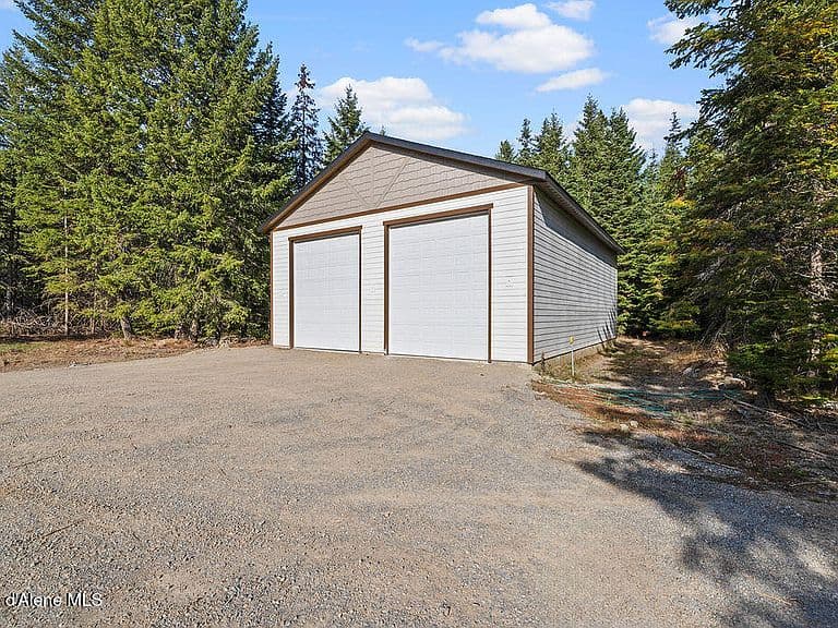 10245 E Bunco Rd photo 2