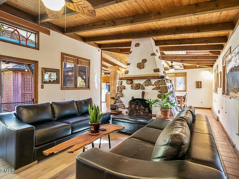 15 WOOD Canyon photo 1