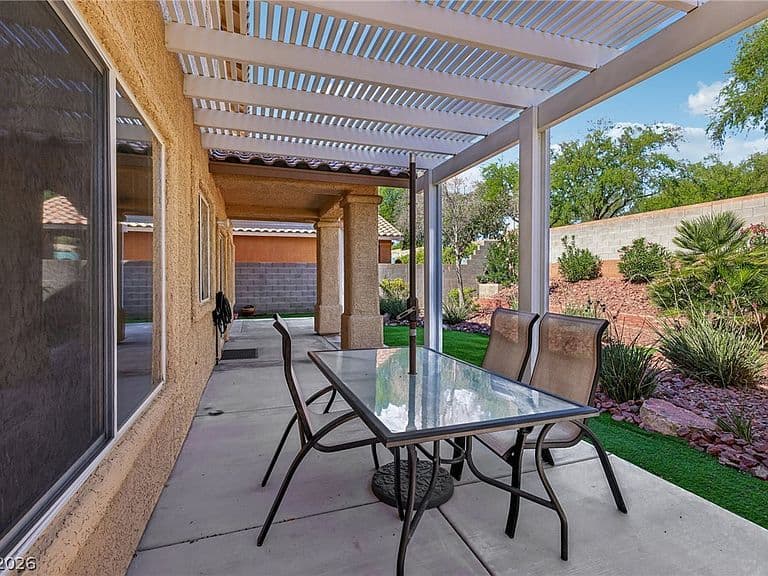 1017 Royal Birch Ln photo 5