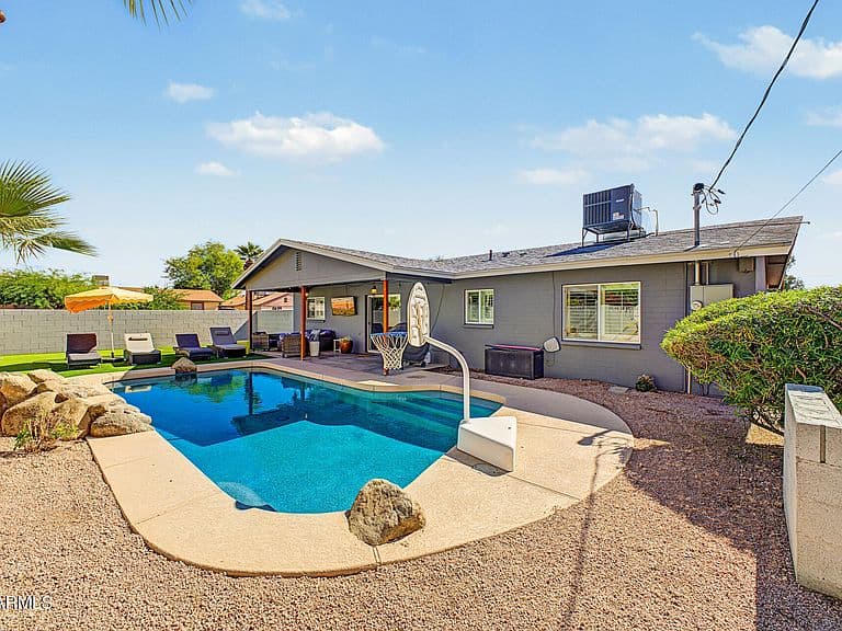 7746 E PORTLAND Street photo 2