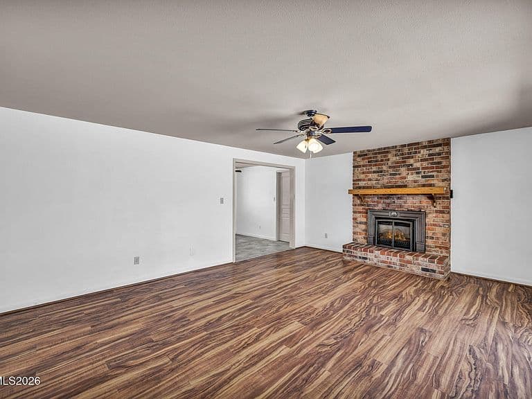 4399 Ponderosa Dr photo 5