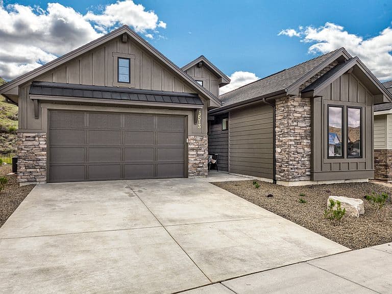 6551 S Charlie Pl photo 4