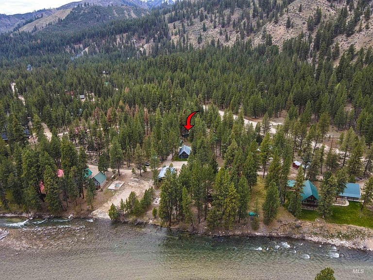 10 Bransons Dr photo 4