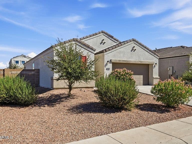 30754 W Picadilly Road photo 2
