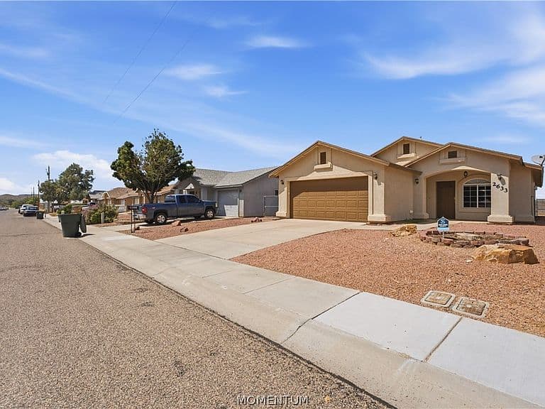 2633 Wickieup Avenue photo 1