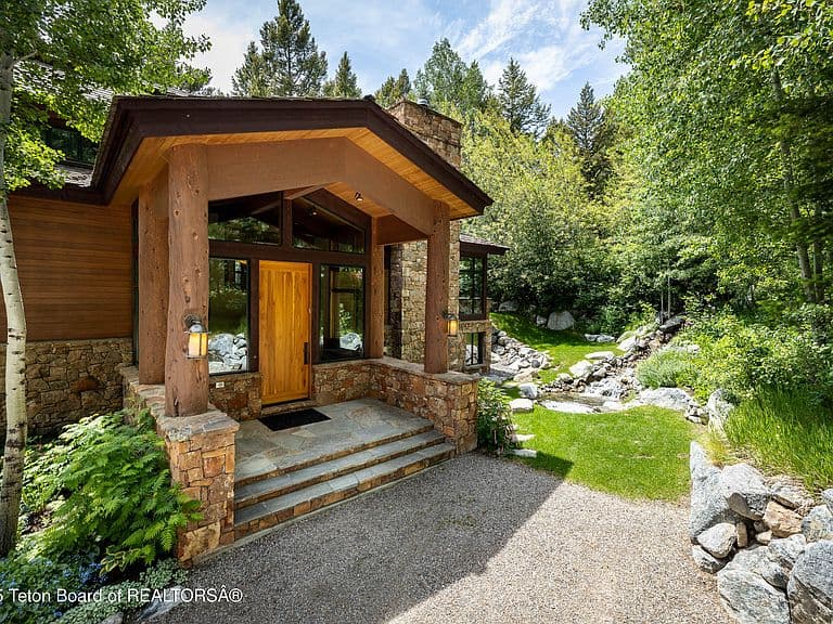 3780 W McCollister Dr photo 1