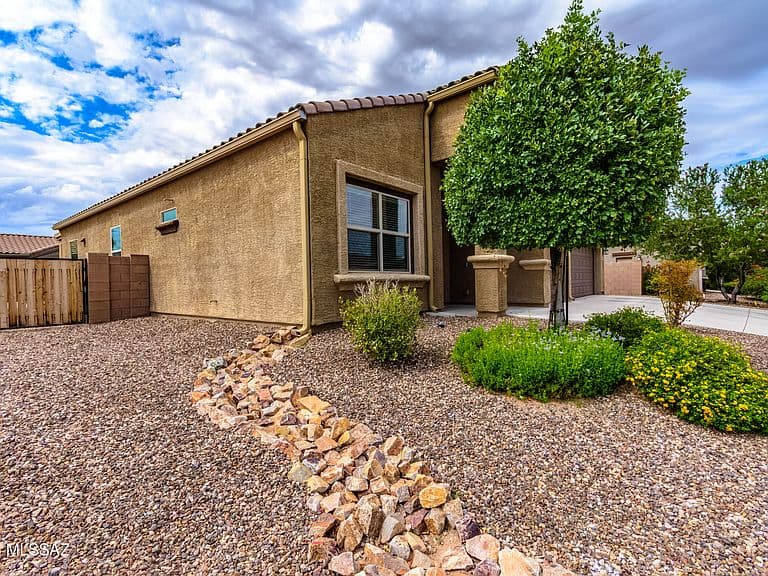 9657 N Texas Ebony Ln photo 2