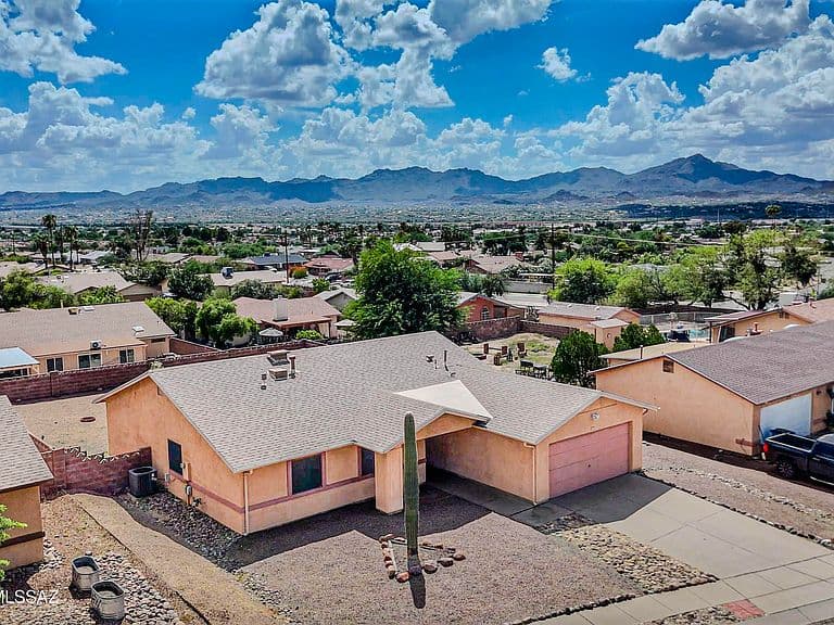 6889 N De Chelly Loop photo 4