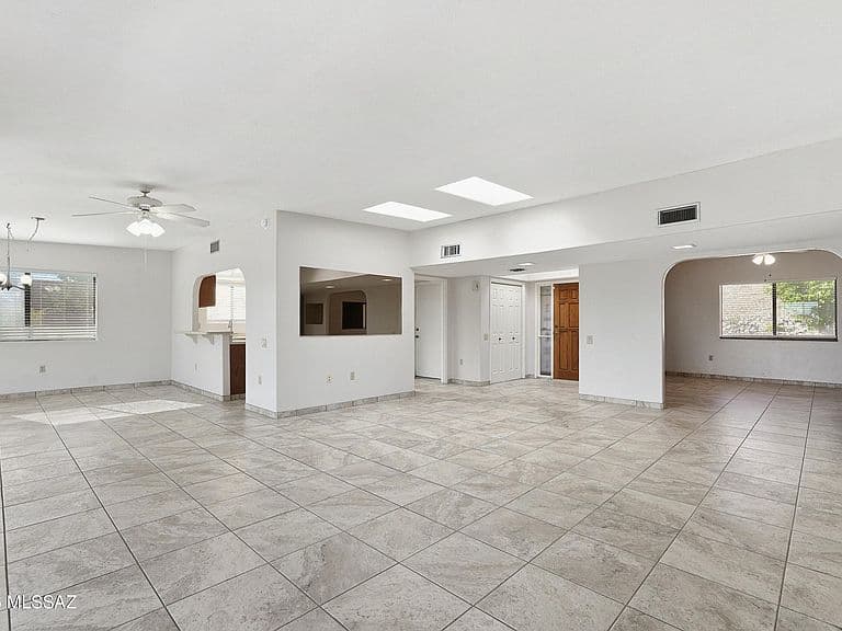 1730 W Camino Urbano photo 5