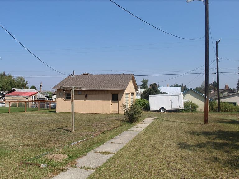 1013 Montana Ave photo 5