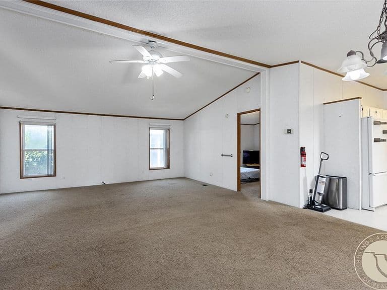3904 Swallow Ln photo 5