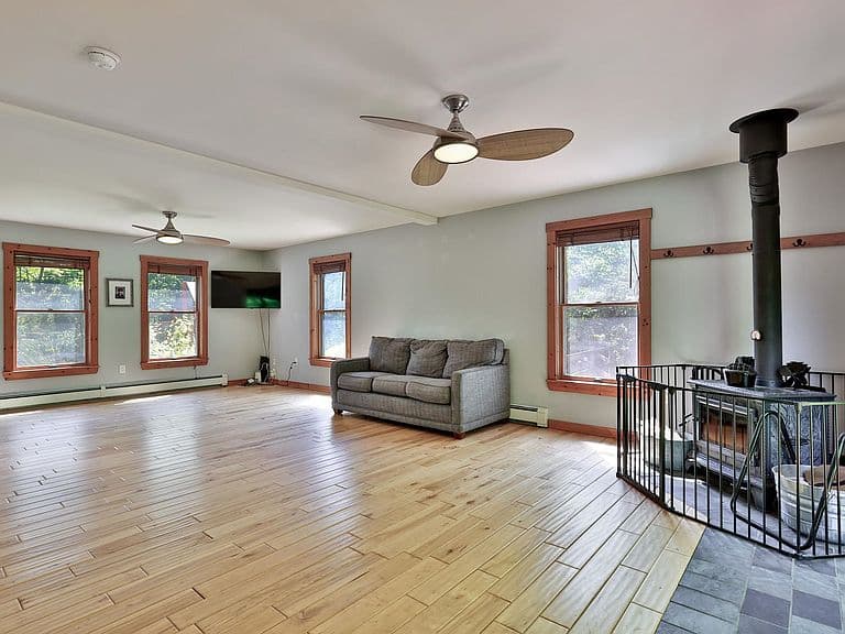 38 Stony Brook Road photo 4