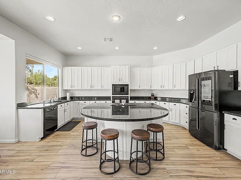 5504 E VIA MONTOYA Drive photo 4