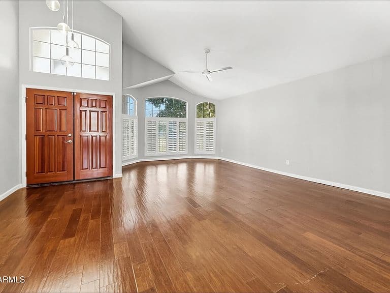 1202 E LIGHTHOUSE Court photo 2