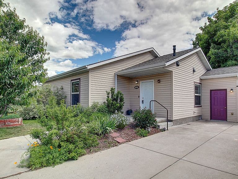 6105 Rains Pl photo 1