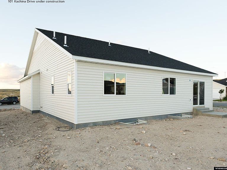 101 Kachina Dr photo 3
