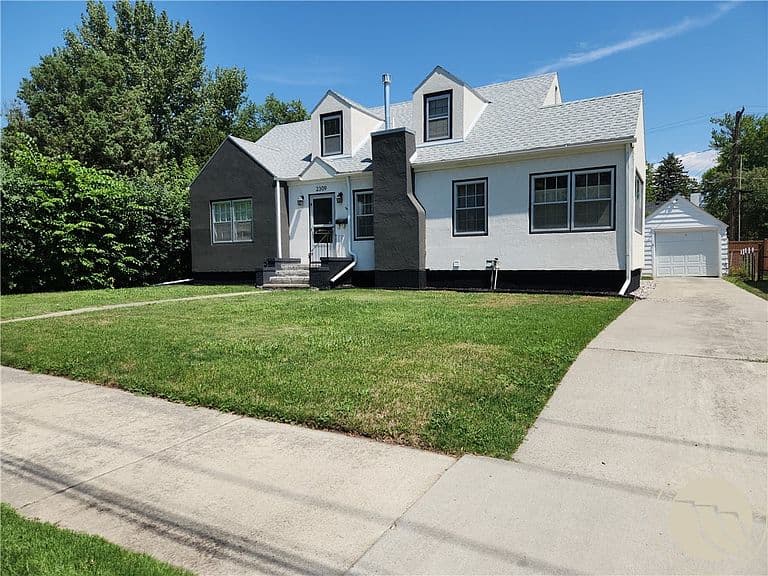 2309 Virginia Ln photo 1